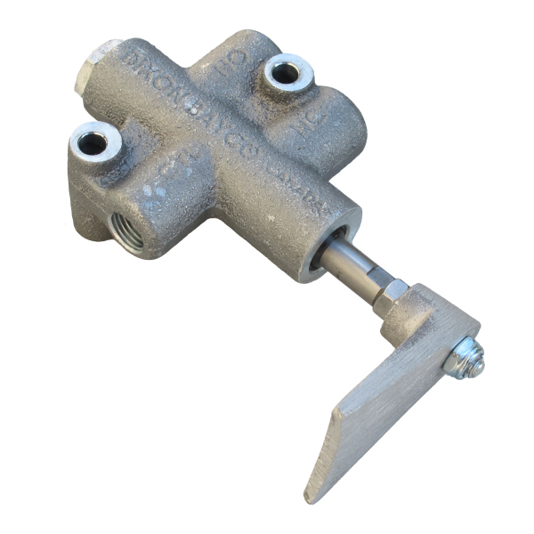 Pneumatic interlock valve for vapour recovery valve